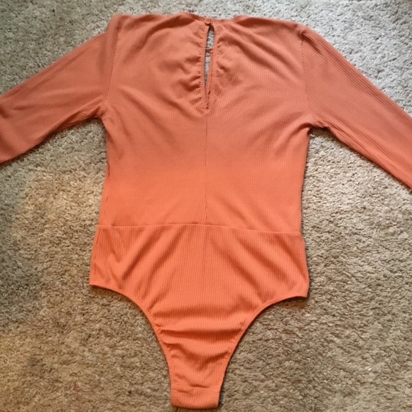 Reformation Laurence Bodysuit-Sz XL - Picture 4 of 8